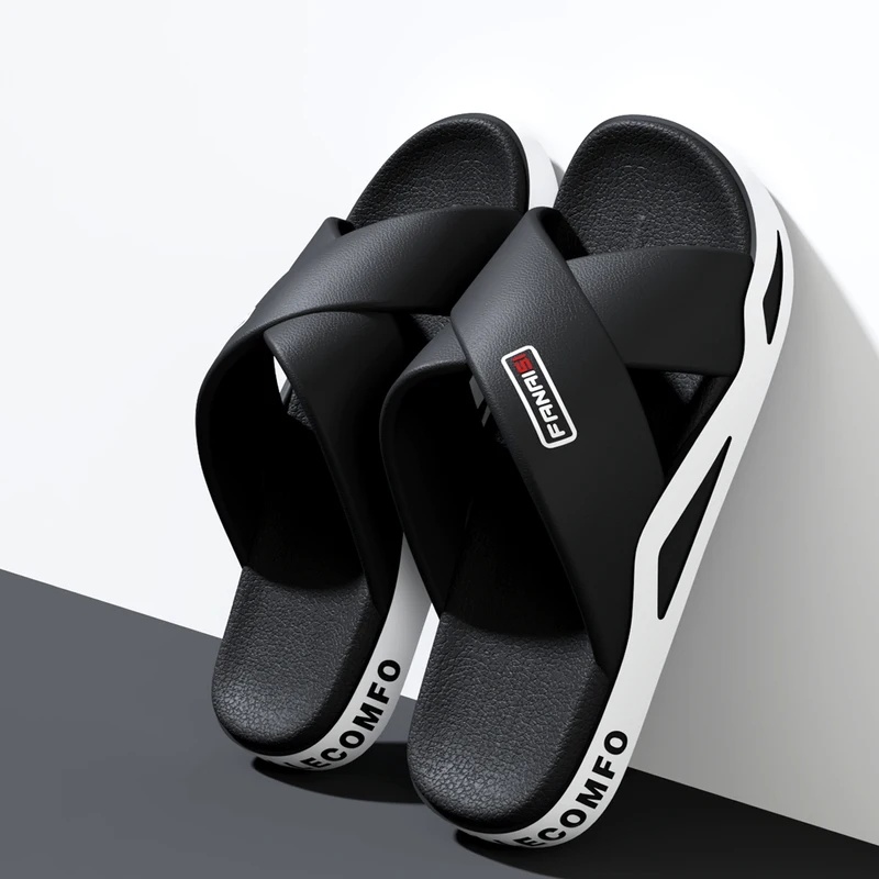 Flippers Swimming - صنادل زوفو للرجال ذات حزام متقاطع